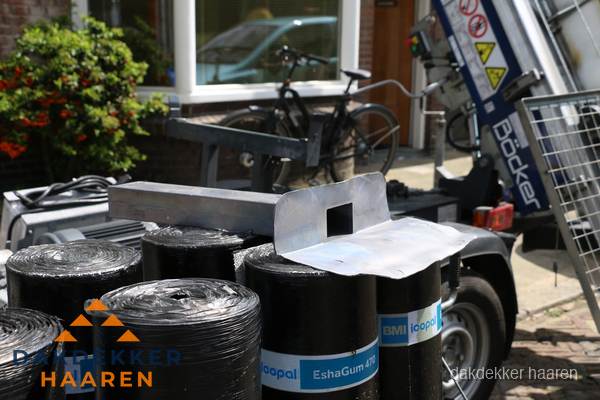 Dakbedekkingsmateriaal en dakgoot onderdelen in Haaren Dakbedekkingsmateriaal en dakgoot onderdelen in Haaren